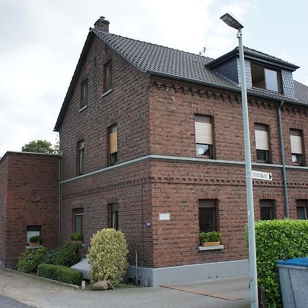 Ferienwohnung Poettershof Krefeld Ruang foto