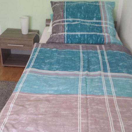 Ferienwohnung Poettershof Krefeld Bagian luar foto